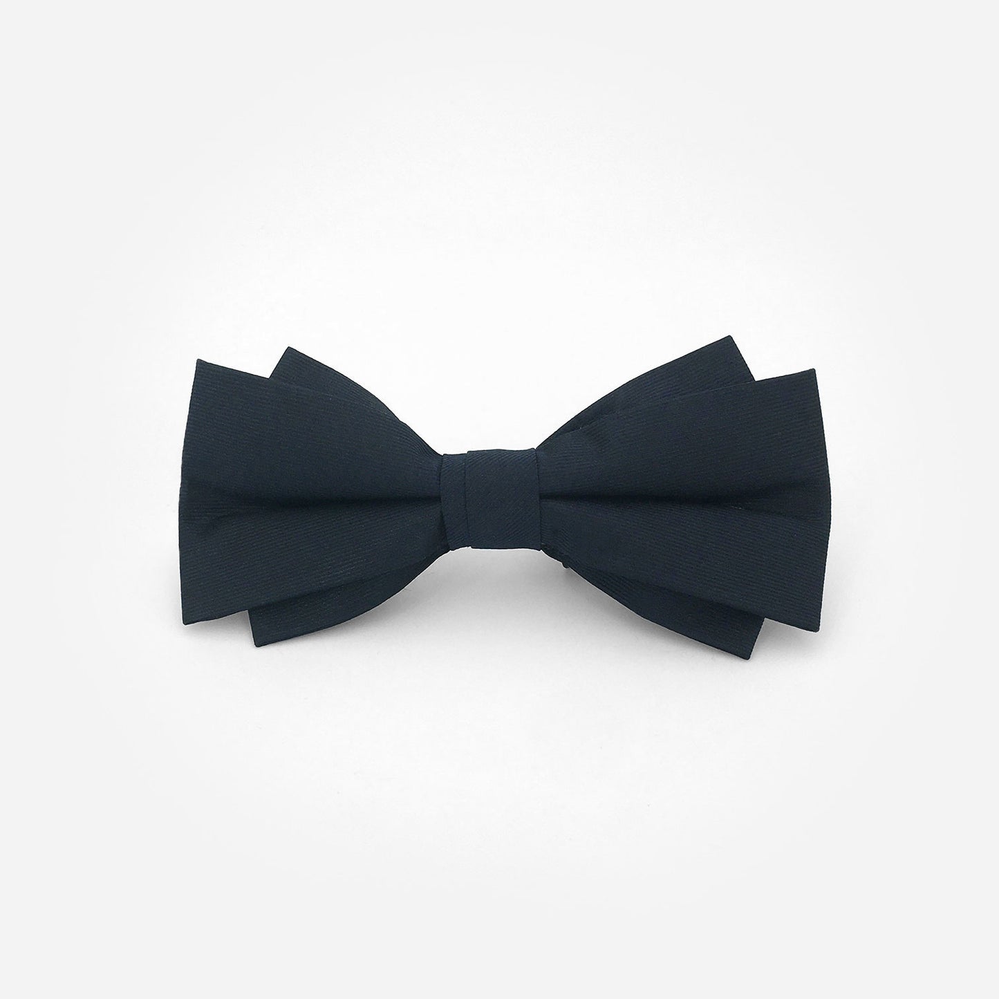 Nœud papillon en soie uni bleu marine